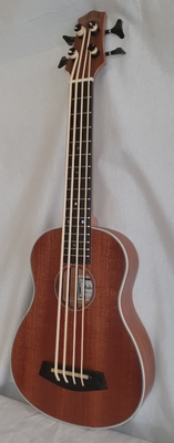 MAKAWAO UKULELE BASS