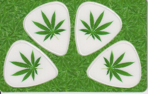 Plectrum kaart Hennep blad op creditcard formaat