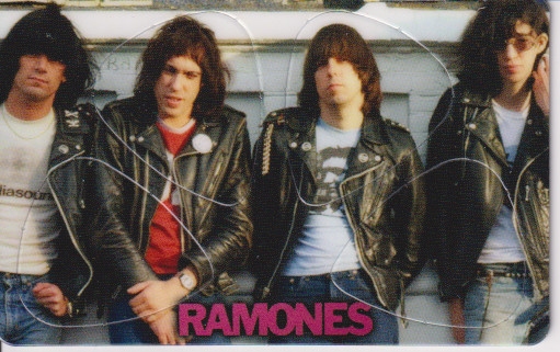 Plectrum kaart Ramones op creditcard formaat