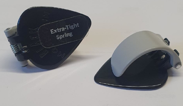 Black Mountain spring action thumb pick XTR sterke veer