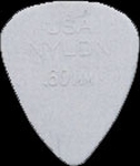 Dunlop nylon plectrum 0,60 mm.